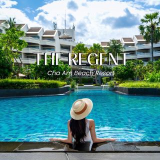 The Regent Cha Am Beach Resort — พักผ่อนริมทะเลชะอำ กับบรรยากาศที่แสนสงบ 🍃✨

✨ หากกำลังมองหาที่พักริมทะเลสำหรับการพักผ่อนแบบสบาย ๆ ไม่ไกลจากกรุงเทพฯ โรงแรมแห่งนี้เป็นอีกหนึ่งที่ ที่น่าสนใจสำหรับการเปลี่ยนบรรยากาศจากความวุ่นวาย มาพักผ่อน สัมผัสความสงบและความสวยงามของชายหาดชะอำ

🏢 รีสอร์ตตั้งอยู่ท่ามกลางบรรยากาศร่มรื่น ติดชายหาด รายล้อมด้วยพื้นที่สีเขียวและสวนสวย ให้ความรู้สึกผ่อนคลายตั้งแต่ก้าวแรกที่เข้ามา ภายในมีพื้นที่สำหรับพักผ่อนหลากหลายมุม ทั้งสระว่ายน้ำขนาดใหญ่ใจกลางของโรงแรม วิวทะเล และสระว่ายน้ำอีกหนึ่งแห่งพร้อมสวนน้ำ ใกล้บริเวณสวน และพื้นที่ริมทะเลที่เหมาะกับการมาพักผ่อนหย่อนใจมากเลยค่ะ

🛏️ ห้องพักกว้างขวาง และออกแบบมาในบรรยากาศอบอุ่นและเป็นส่วนตัว มีระเบียงสามารถรับลงชมทะเลได้จากห้องพักเลยค่ะ สิ่งอำนวยความสะดวกภายในมีมาครบครัน 

🥐 ช่วงบ่ายขอแนะนำให้มาที่ bOnnie on the beach cafe เป็นคาเฟ่ริมทะเลติดกับโรงแรม สามารถเดินเรียบริมชายหาดหรือจะให้รถมาส่งก็ได้ค่ะ มีทั้งขนมและเครื่องดื่มคอยบริการ กับบรรยากาศที่แสนน่ารัก และเพลิดเพลินกับวิวทะเล 

👩🏻🍳 ในส่วนของอาหารเช้าจัดเต็ม้ลยคาะเป็นแบบ ไลน์บุฟเฟ่ มีทั้งอาหารไทยและนานาชาติหลากหลายเมนู และเมนูเสริฟร้อนอย่างก๋วยเตี๋ยว และเมนูไขที่เชฟทำสดใหม่ให้ทุกจาน อิ่มอร่อยก่อนออหเดินทางไปเที่ยวต่อได้เลยค่ะ

สำหรับใครที่กำลังมองหา รีสอร์ตริมทะเลชะอำ สำหรับทริปพักผ่อนกับครอบครัว หรือจะมาพักในวันหยุด ขอแนะนำเลยค่ะ

📍 The Regent Cha Am Beach Resort

#คะแนนเต็มสิบ #Kanantemsib #RegentCHAAM #โรงแรมหัวหินติดทะเล #โรงแรมชะอําติดทะเล #ที่พักชะอํา #ที่พักชะอำติดทะเล #สวนน้ำ #HuaHin