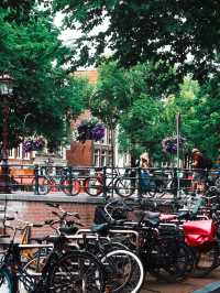 Canals in Amsterdam, The Netherlands🇳🇱📌