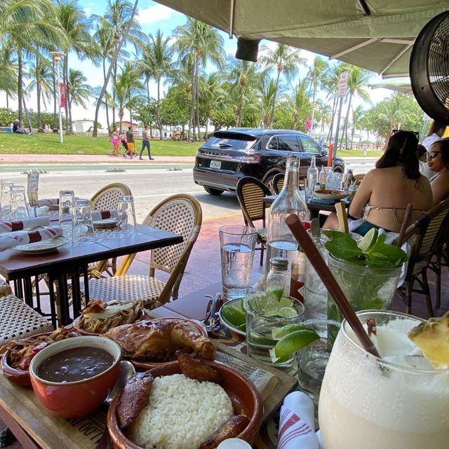 Cuban eating in Miami 