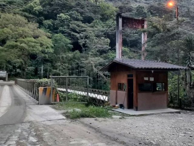 マチュピチュ村から歩いてマチュピチュへ行く人へアドバイス