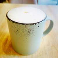 【ジョージア🇬🇪/美味しいワッフルが食べられるカワイイお店🧇☕️】