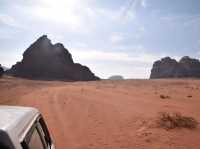 Exploring Wadi Rum on a Jeep Adventure