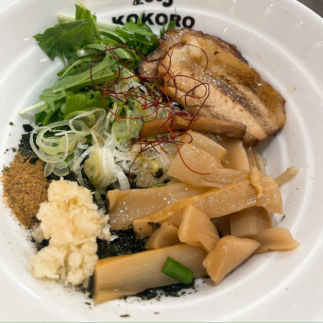 日本過江龍🇯🇵東京人氣撈麵😋