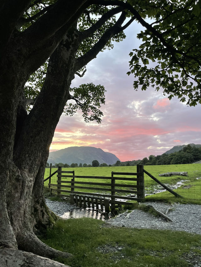 A Breathtaking London Day Trip to the Lake District 🚤