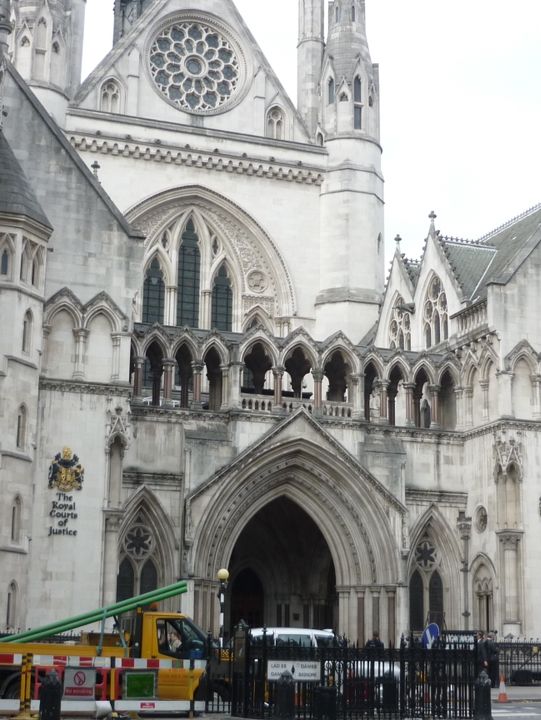 London Sights: Icons of History and Modern Life
