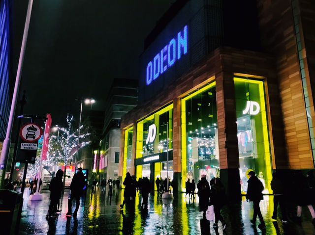 🎶 Liverpool from Above & Beyond – A City of Views, Shopping & Culture!