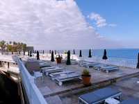 Pearly Grey Ocean Club – Cliffside Comfort in Callao Salvaje