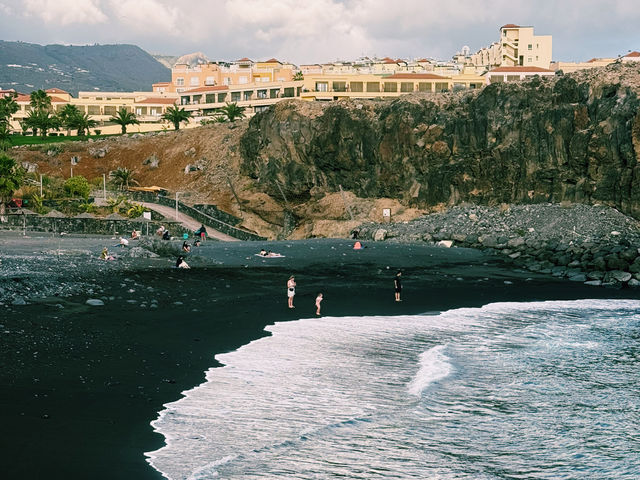 Tenerife’s Black Sand Beaches: Nature’s Volcanic Masterpieces