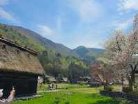 Shirakawa-gō: Thatched Roofs, Mountain Breezes, and Sweet Churros