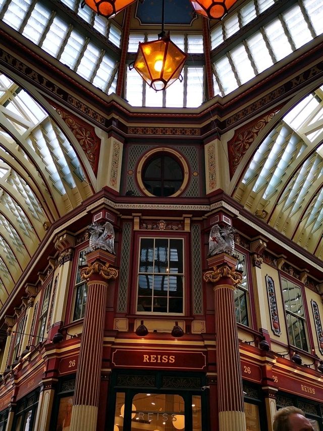 Leadenhall Market: Exploring London’s Vibrant Covered Market