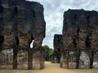 Ruins & Royalty: Polonnaruwa Uncovered 👑📜