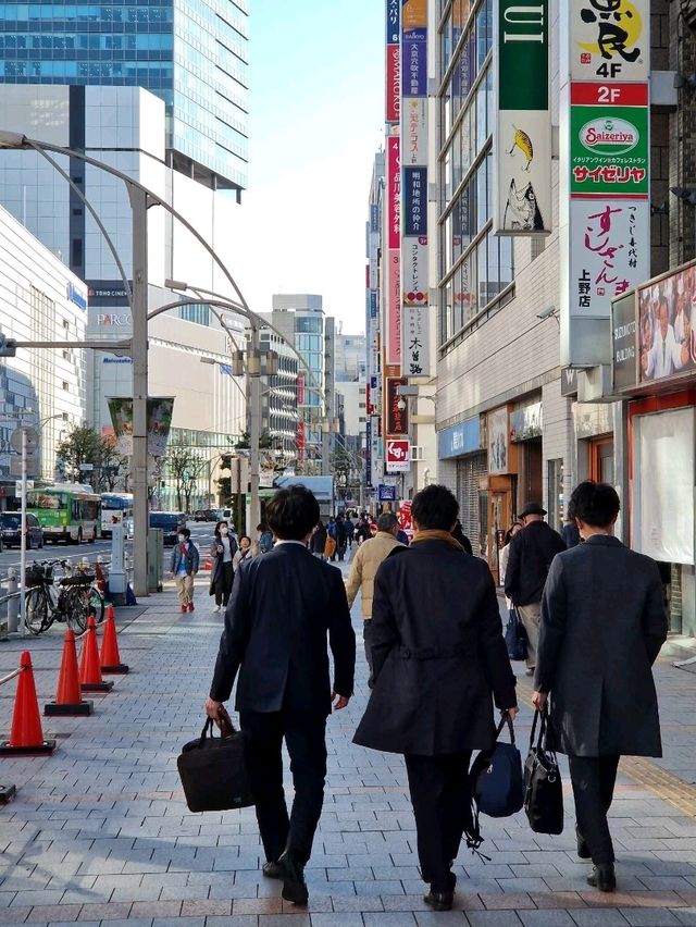 10 Tokyo Neighborhoods That Show the City’s True Colors