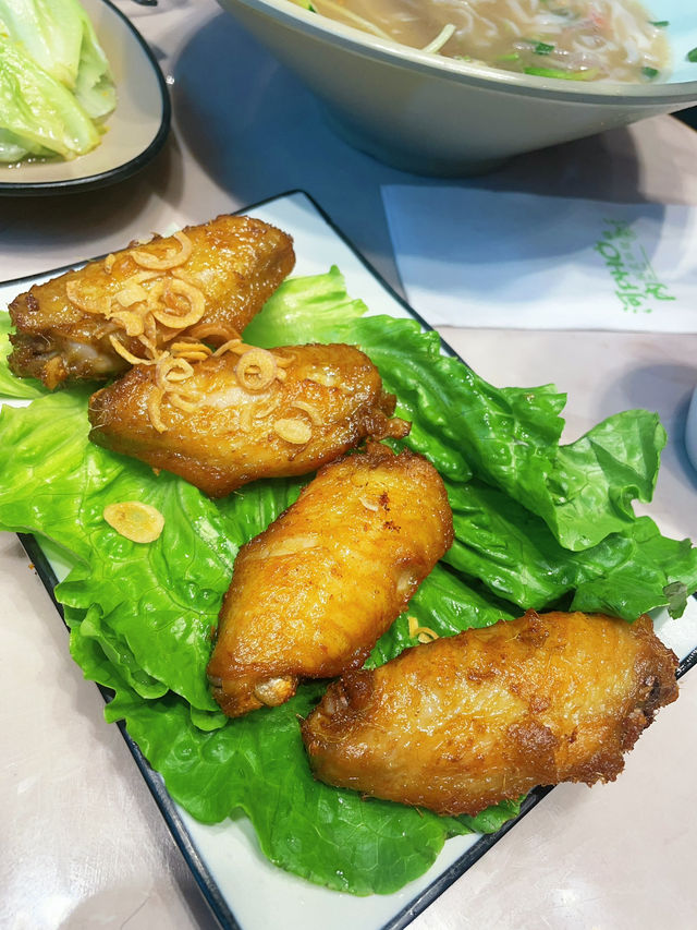 啟德正宗越南菜😋生牛肉河超出色！