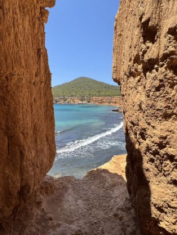 Es Bol Nou / Sa Caleta 的秘密觀景點