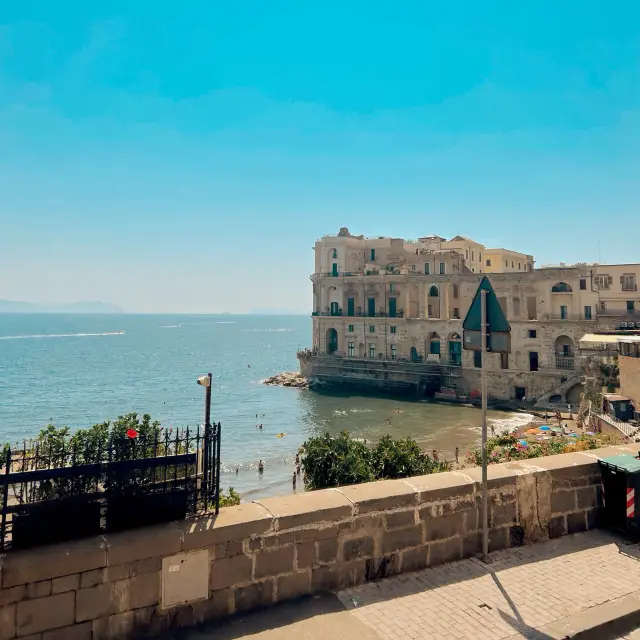 🌟 Naples in 2 Days – Beauty by the Sea & Timeless Charm 🌟