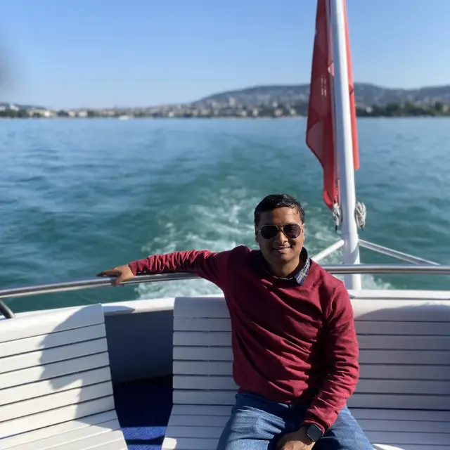 Day Trip to Zurich Town and Lake – Switzerland’s Elegant Escape