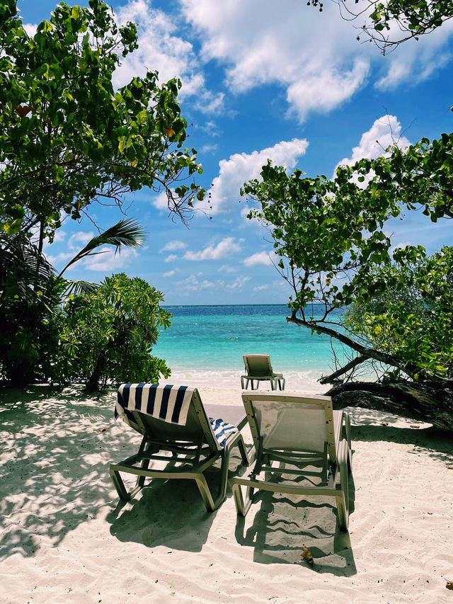 Let Me Take You To Heaven On Earth: Adaaran Club Rannalhi 🌊✨