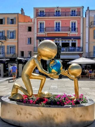 Saint-Tropez Halloween: Glamour & Ghouls on the Riviera