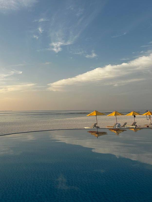 🌴🚤 Escape to Heaven: Unveiling the Charm of Hondaafushi Island Resort