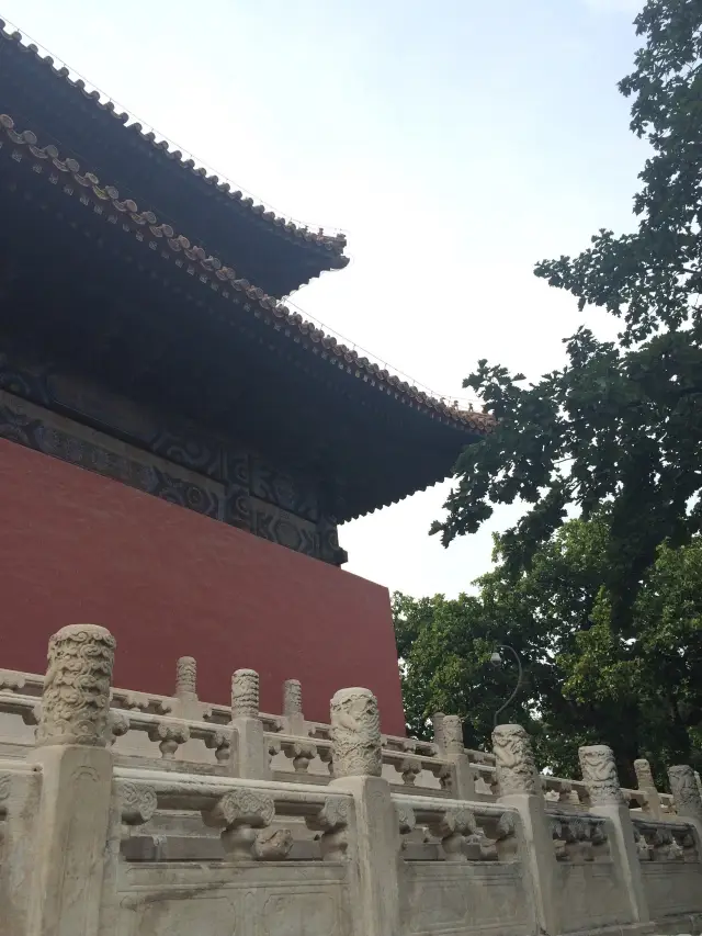 Discovering the Secrets of the Ming Tombs