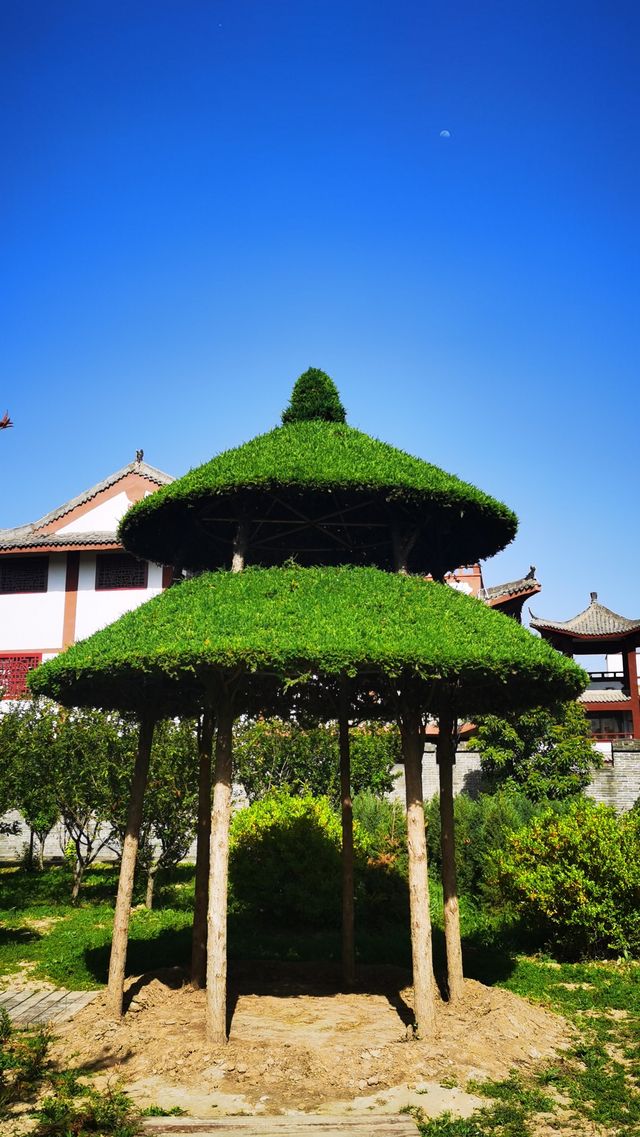 The number one mausoleum in the world is not only the Taihao Mausoleum, but also the Duxiu Garden.