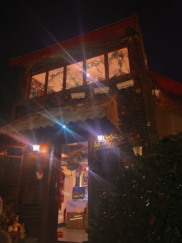 Christmas Artful Dining at Van Cogh 🍽️ 🎄