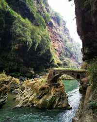 打卡地球最美的傷疤-馬嶺河峽谷!