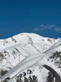 岗什卡雪峰