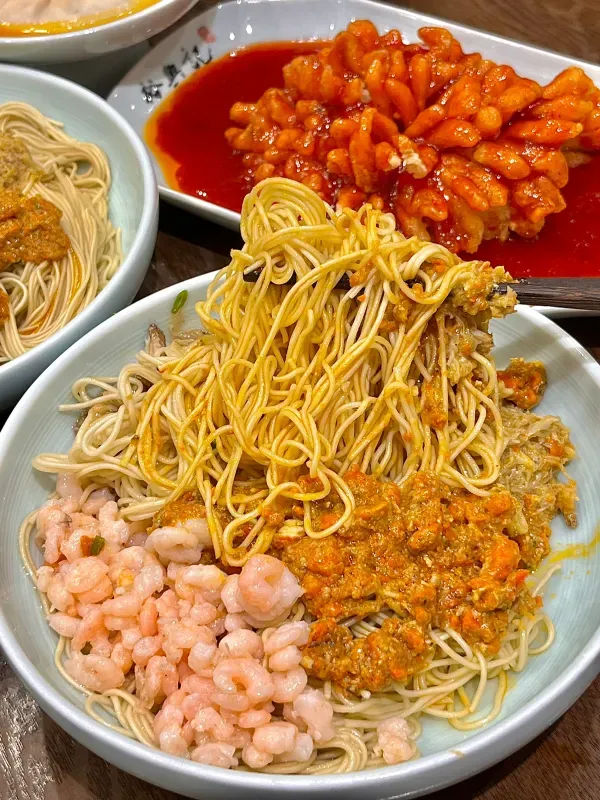 上海外灘蟹黃麵