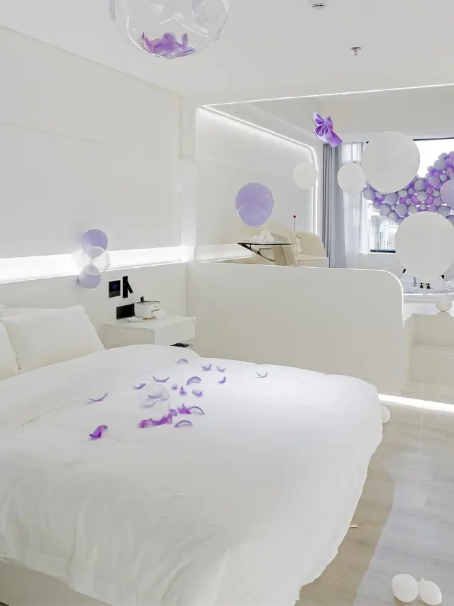 In Chaozhou!! Stayed at the Life Homestay!!