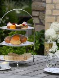 🌟 Bath's Luxe Getaway: Royal Crescent Hotel & Spa 🌟