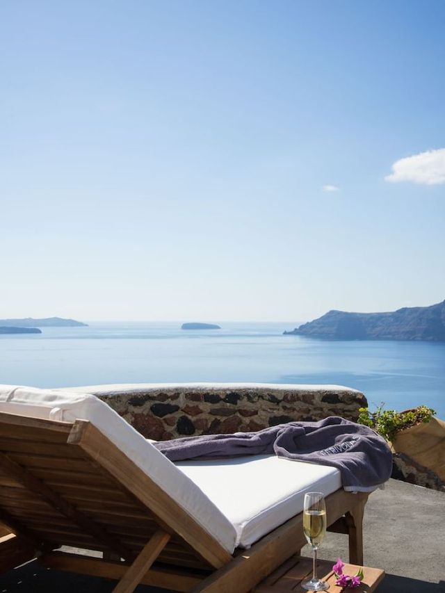 🌅 Santorini Sunset Dreams: Perivolas Hotel 🏊‍♂️