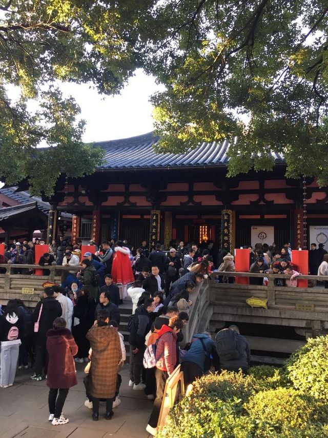 探訪蘇州寒山寺，古韻禪意一網打盡！