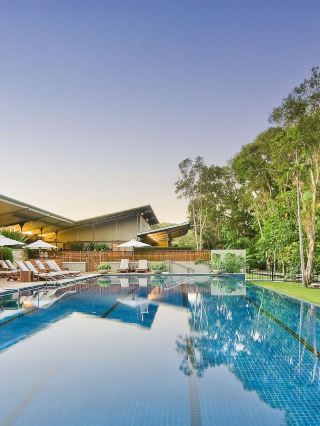🌟 Byron Bay Bliss: Top Stay at Crystalbrook 🌊🛏️