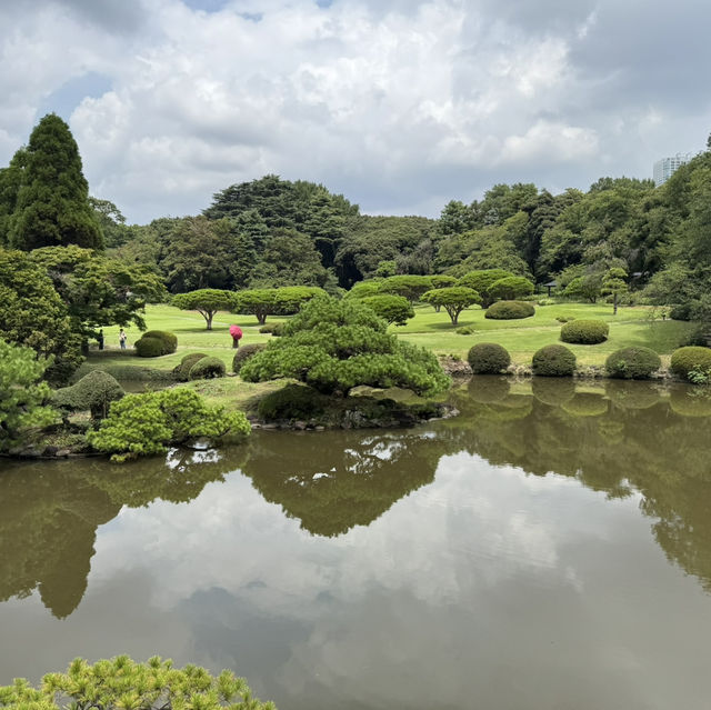 【東京旅行】新宿御苑-庭園寧靜時光与霓虹繁華景