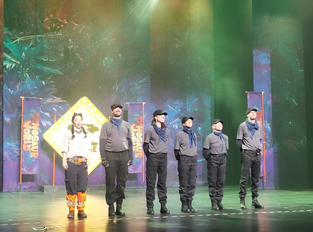 侏羅紀史前大冒險，圓一回「恐龍夢」！。