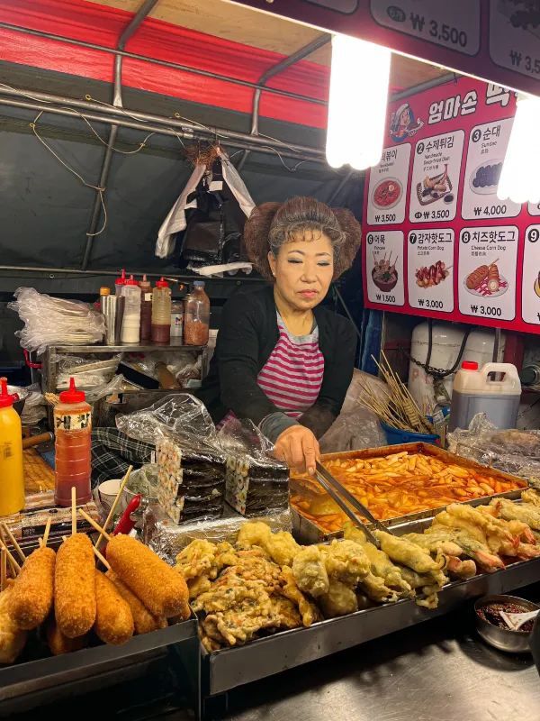 韓国でしか味わえない！おすすめのカフェとグルメスポット