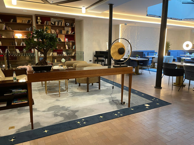 阿斯托利亞阿斯特拉歌劇院酒店 | 購物聖地   酒店：阿斯托利亞阿斯特拉歌劇院酒店  地址：29