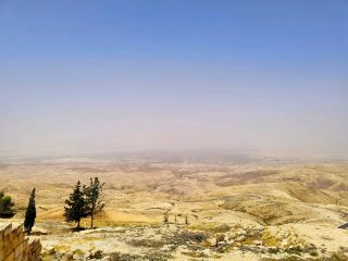 A Visit to Mount Nebo: A Historical and Spiritual Landmark ⛰️✨