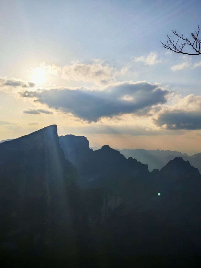 天門山遇湘西 探尋古鎮風情 邂逅歷史的痕跡