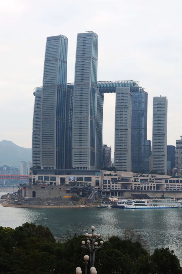 重慶必打卡極具山城特色的彈子石老街