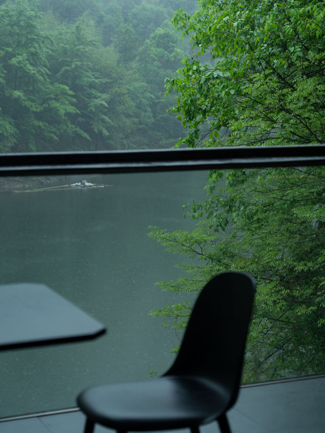 臨安潛川 | 雨天好適合躺在山裡