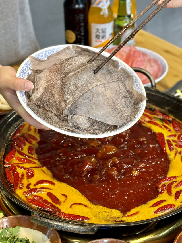 人民北路感受成都煙火氣！爽翻的社區火鍋！