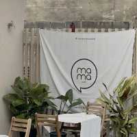【🌿曼谷Ratchada隱世湖畔Cafe！坐池塘邊放空半日超治癒～】