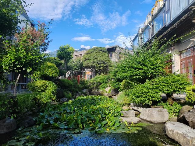 大理晨曦輕宿：山水庭院間，靜享大理慢時光