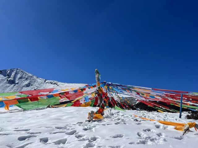 西藏 II 雪山、聖湖與經幡的視覺盛宴