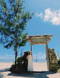 瓊海潭門任意門實拍！把整片「果凍藍」天空框進鏡頭裡
