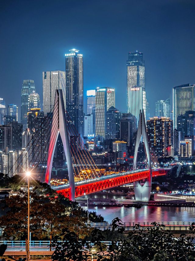 重慶夜景璀璨，來旅遊千萬別錯過