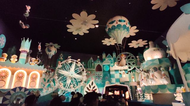 Disney Sea版本的小小世界