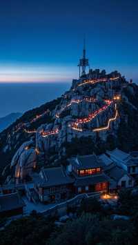 一個專治嘴硬，爬完山，除了沒人疼，哪都疼的地方